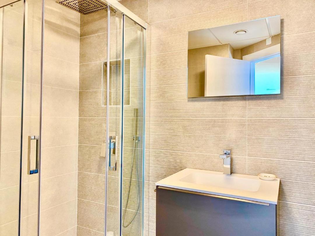 Chalet Con Piscina Privada En La Urb. De Puerto Rey Los Amarguillos Exterior foto